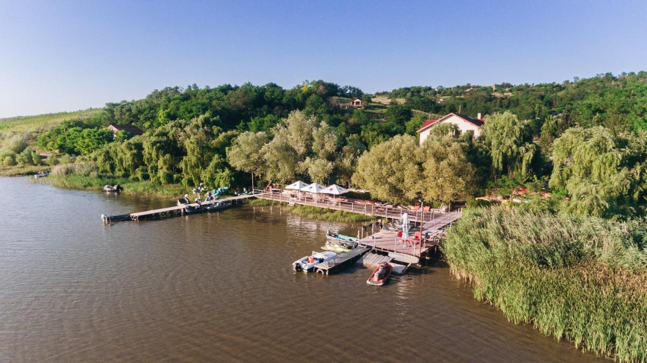 Enpi Lake Resort Iasi Exterior photo